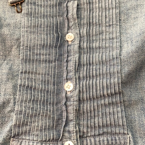 Shirt - Picture 4 of 8